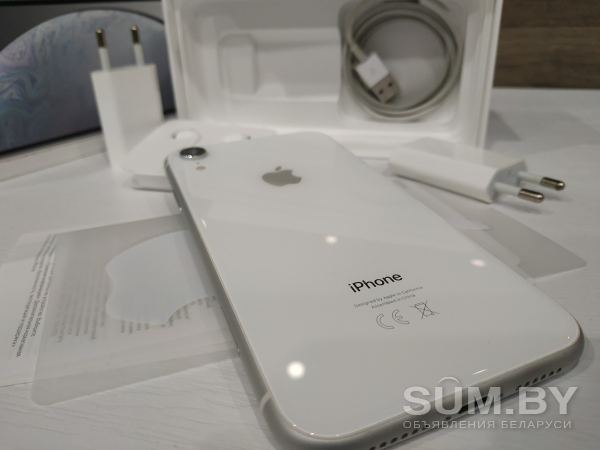 Apple iPhone XR 64GB (белый) объявление Продам уменьшенное изображение 