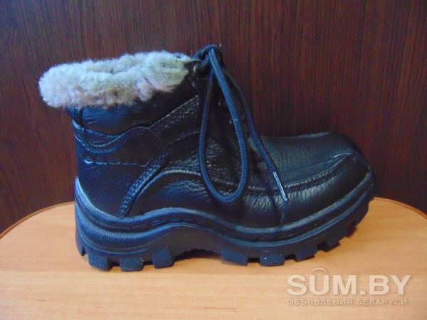 Детские зимние ботиночки из натуральной кожи на зимнем меху для мальчика размер 28 объявление Продам уменьшенное изображение 