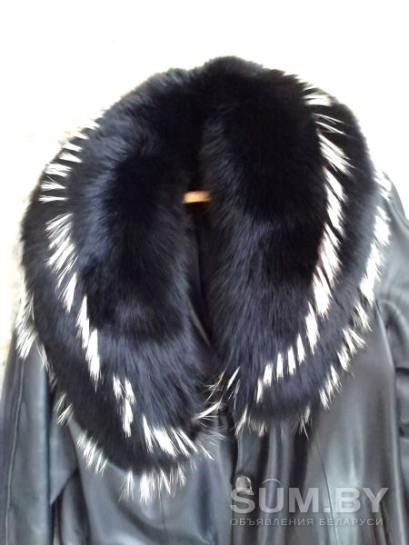 Пальто из кожи, воротник с мехом объявление Продам уменьшенное изображение 