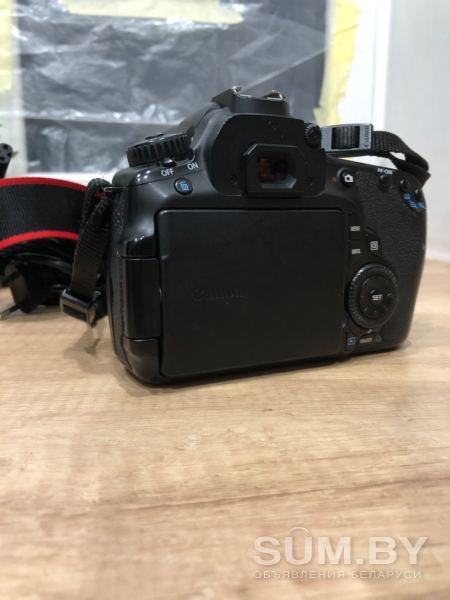 Полу профессиональный фотоаппарат canon 60d объявление Продам уменьшенное изображение 