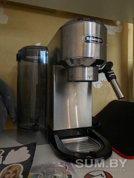 Рожковая помповая кофеварка DeLonghi Dedica EC 685.M объявление Продам уменьшенное изображение 