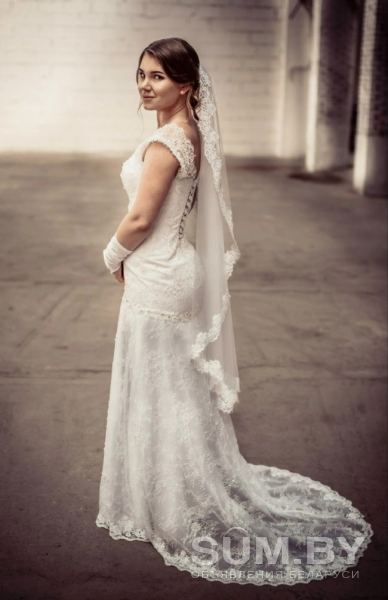 Свадебное платье из раскошного кружева со шлейфом объявление Продам уменьшенное изображение 