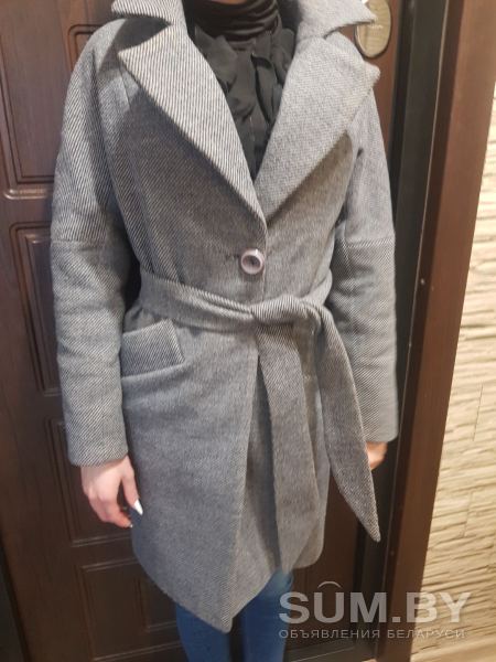 Женское пальто демисезон объявление Продам уменьшенное изображение 