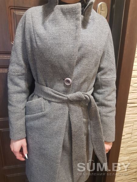 Женское пальто демисезон объявление Продам уменьшенное изображение 