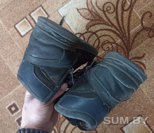 Кроссовки ботинки зимние подростковые на меху 37 рр объявление Продам уменьшенное изображение 
