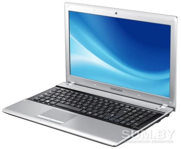 Ноутбук Samsung rv513