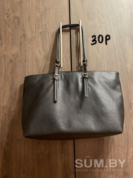 Большой выбор современных женских, кожаных сумок, как новых так и б/у в идеальном состоянии! объявление Продам уменьшенное изображение 