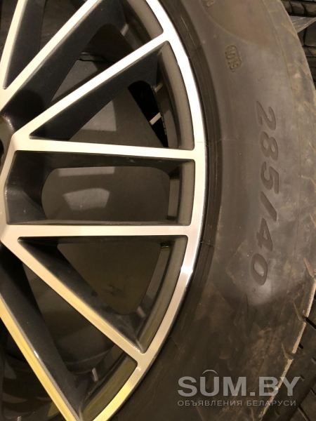 Комплект оригинальных дисков R21 на Porsche Cayenne 2019 года с летней резиной Pirelli объявление Продам уменьшенное изображение 