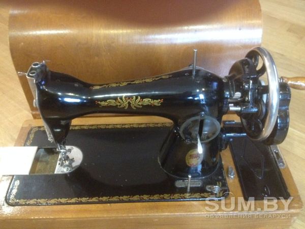 Швейная механическая машинка, класса 2-М, произведена на Подольском механическом заводе объявление Продам уменьшенное изображение 