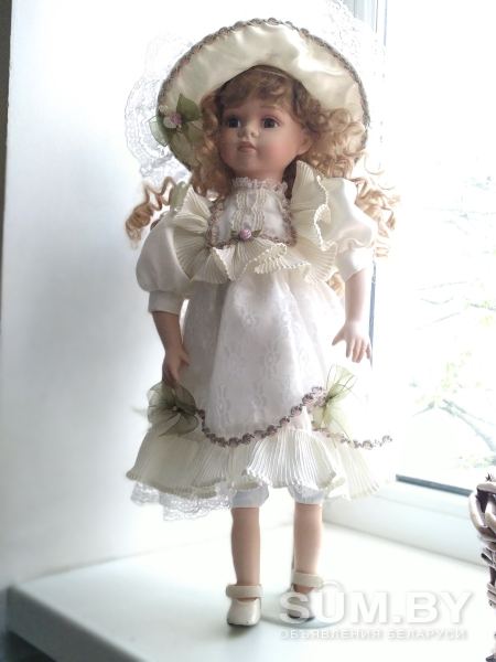 Фарфоровая кукла объявление Продам уменьшенное изображение 