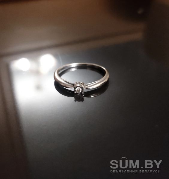 Кольцо из белого золота с бриллиантом объявление Продам уменьшенное изображение 