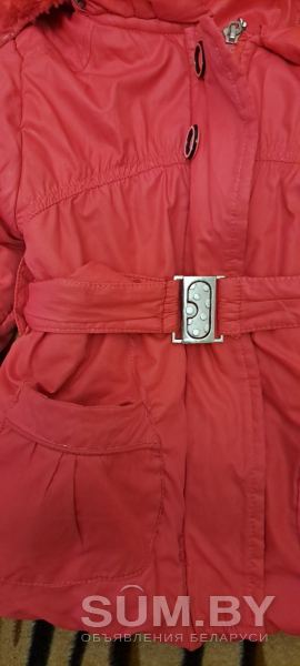 Куртка красная с мехом, капюшоном, р110 (4-5лет) объявление Продам уменьшенное изображение 