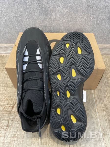 Кроссовки adidas Yeezy мужские объявление Продам уменьшенное изображение 