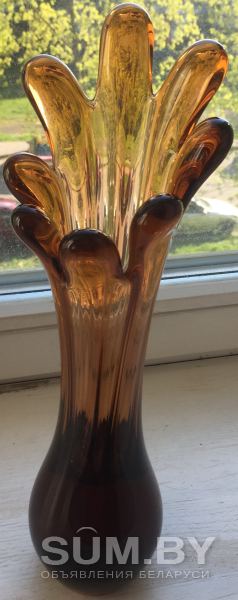 Винтажная ваза из коричневого стекла объявление Продам уменьшенное изображение 