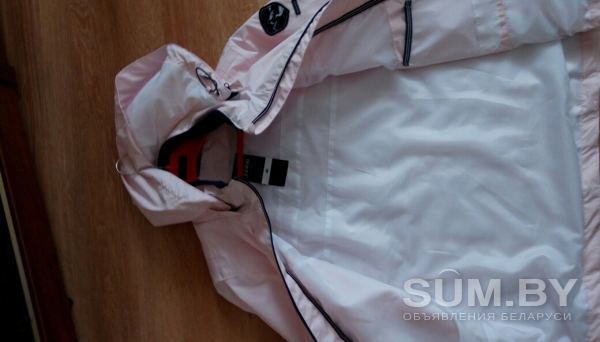 Новая женская спортивная куртка 50р объявление Продам уменьшенное изображение 
