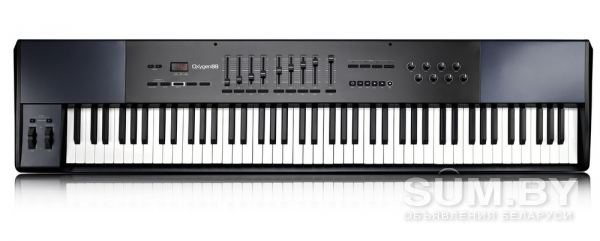 Продам MIDI-клавиатуру M-Audio Oxygen 88