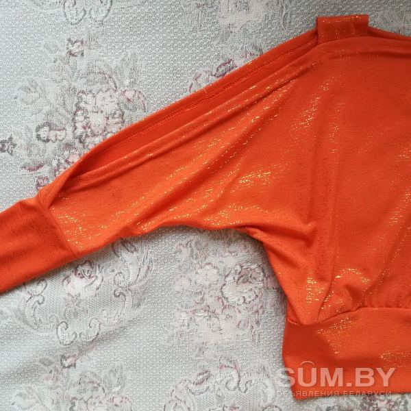 Кофточка нарядная оранжевая 5руб объявление Продам уменьшенное изображение 