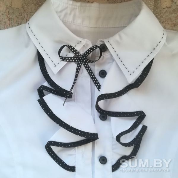 Блуза с жабо черная оконтовка «Купалинка» 12руб объявление Продам уменьшенное изображение 