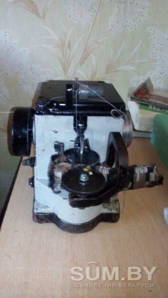 Продам скорняжную швейную машину РУНО М объявление Продам уменьшенное изображение 