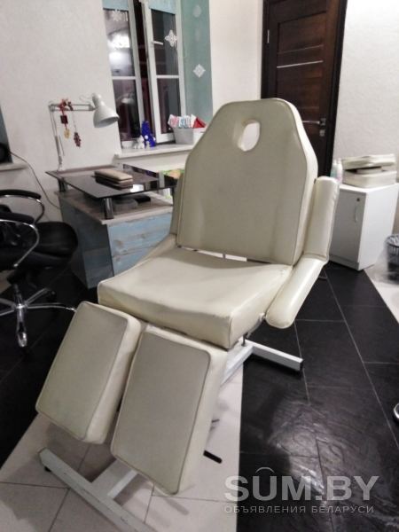 Парикмахерское оборудование: кресла парикмахерские, кресла педикюрные объявление Продам уменьшенное изображение 