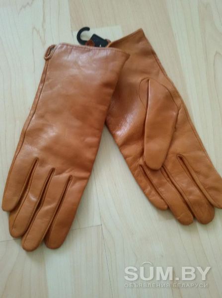 Женские кожаные перчатки объявление Продам уменьшенное изображение 