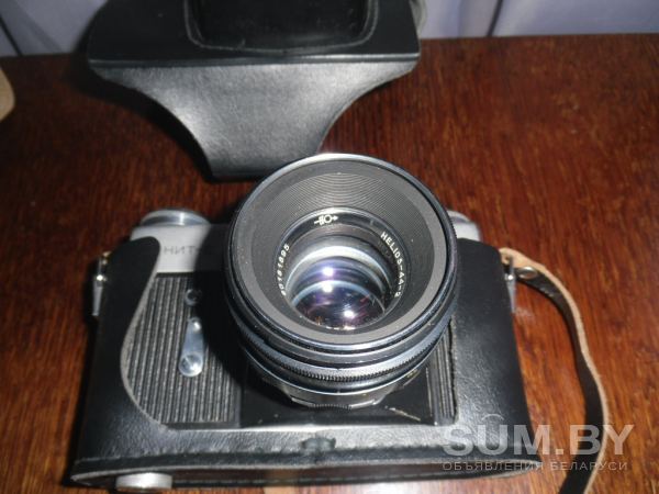 Фотоаппарат зенит-е + фотоувеличитель упа-3 объявление Продам уменьшенное изображение 