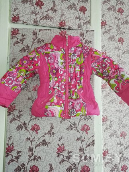 Детские куртки для девочек объявление Продам уменьшенное изображение 