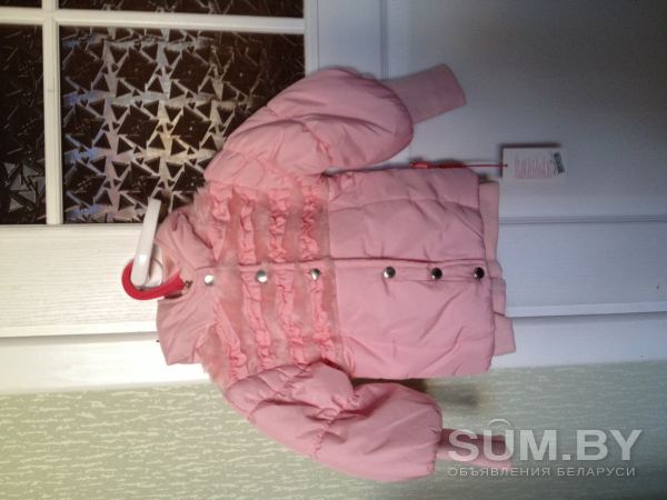 Продам очень красивую, новую куртку на девочку 4-5 лет объявление Продам уменьшенное изображение 