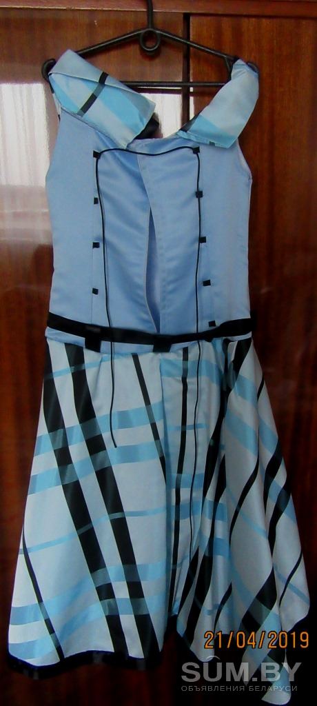 Нарядное платье для девочки 9-12 лет объявление Продам уменьшенное изображение 