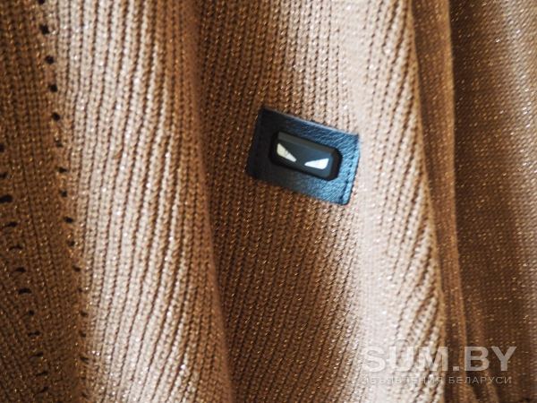 Коричневый свитер объявление Продам уменьшенное изображение 