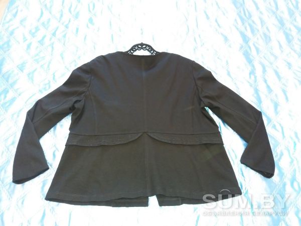 Стильный черный фирменный пиджак. Р-р 54-56-58 объявление Продам уменьшенное изображение 