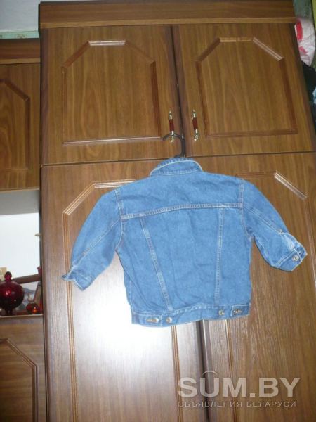 Куртка джинсовая новая. Италия. 3-4 года объявление Продам уменьшенное изображение 