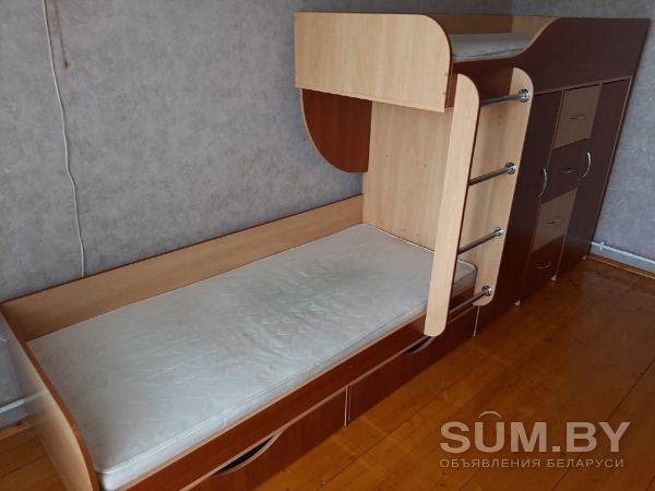 Продам двухъярусную кровать со встроенным шкафом объявление Продам уменьшенное изображение 