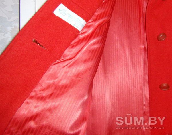 Пальто красное демисезонное, р.48-50, б.у объявление Продам уменьшенное изображение 