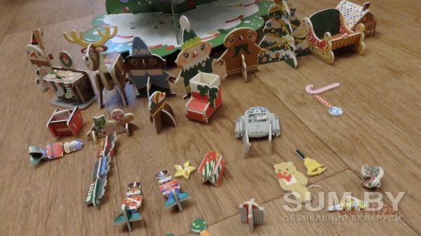 Ёлка, ёлочные игрушки, рождественский венок: объявление Продам уменьшенное изображение 