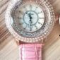 Часы кварцевые, новые, розовые с кристаллами объявление Продам уменьшенное изображение 2