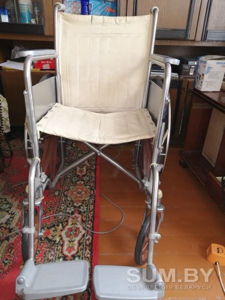 Инвалидная коляска со столиком для кормления объявление Продам уменьшенное изображение 