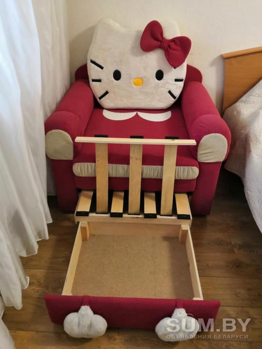 Детское кресло-кровать Hello Kitty объявление Продам уменьшенное изображение 