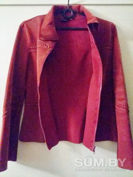 Курточка бордовая бархатная, как новая объявление Продам уменьшенное изображение 