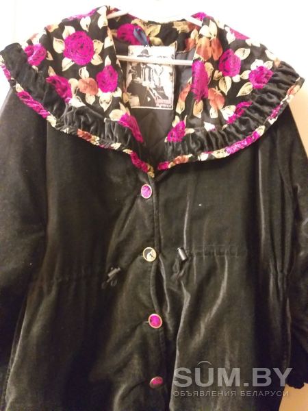 Куртка с цветным воротником, удлиненная, р.52-54, б.у, теплая объявление Продам уменьшенное изображение 