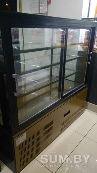 Холодильная витрина Veneto Gube VS-1.3 и торговые стеллажи и столы объявление Продам уменьшенное изображение 