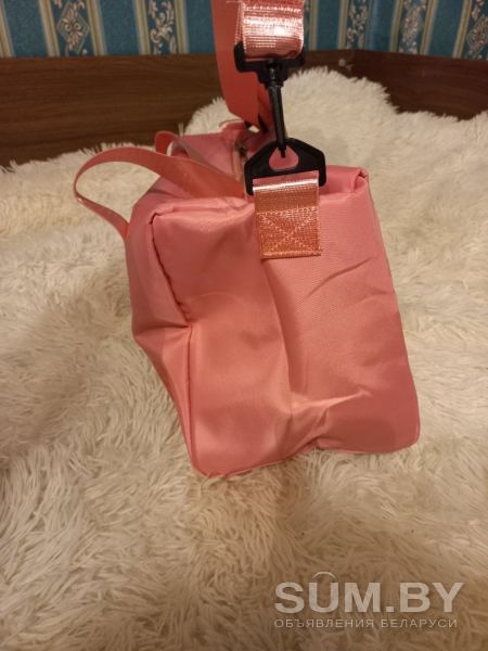 Спортивная женская сумка пляжная 45*30 см с ручками на молнии объявление Продам уменьшенное изображение 