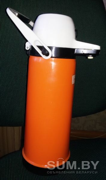 Термос оранжевый с краником, 1литр, б.у объявление Продам уменьшенное изображение 
