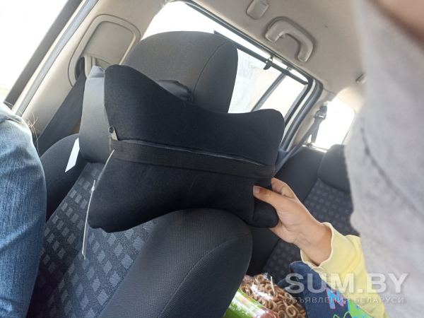 Подушка для шеи в авто на подголовник объявление Продам уменьшенное изображение 