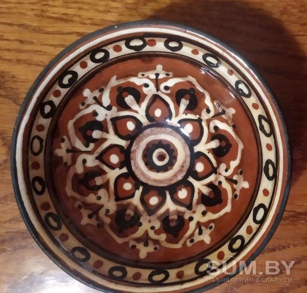 Тарелка глиняная ручной работы в паре. Конфетница глиняная ручной работы. Глиняная ваза ручной работы объявление Продам уменьшенное изображение 