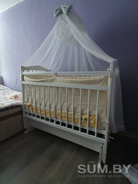 Кроватка с матрасом, постельными принадлежностями, объявление Продам уменьшенное изображение 